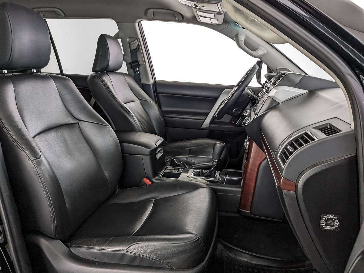 Toyota Land Cruiser Prado с пробегом — 2016 год. Фото: #17