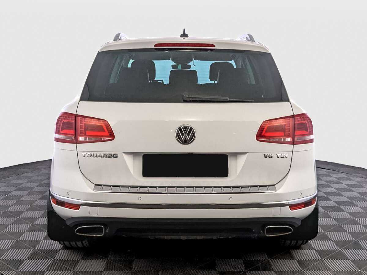 Volkswagen Touareg с пробегом — 2017 год. Фото: #5