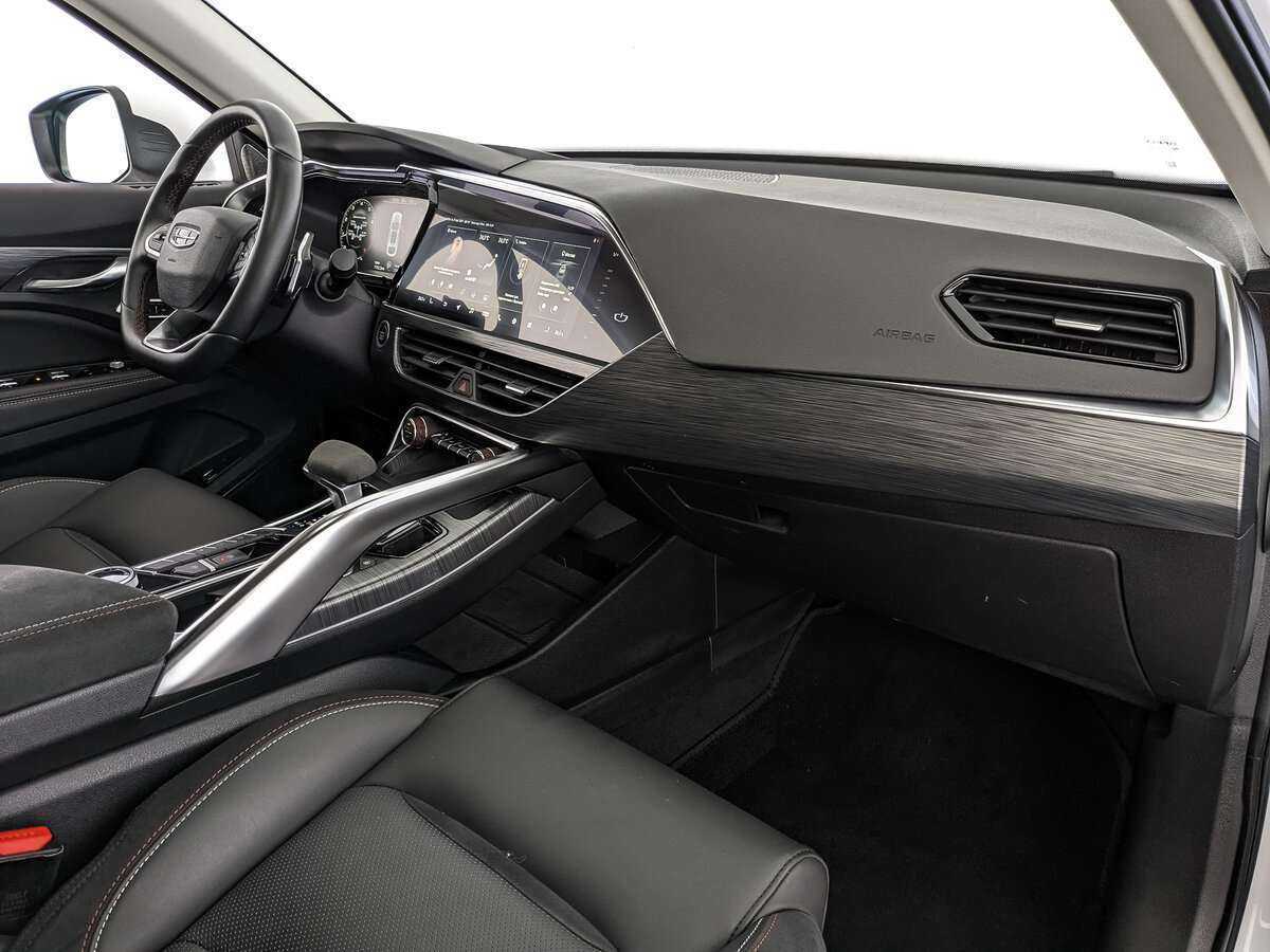 Geely Tugella с пробегом — 2021 год. Фото: #8