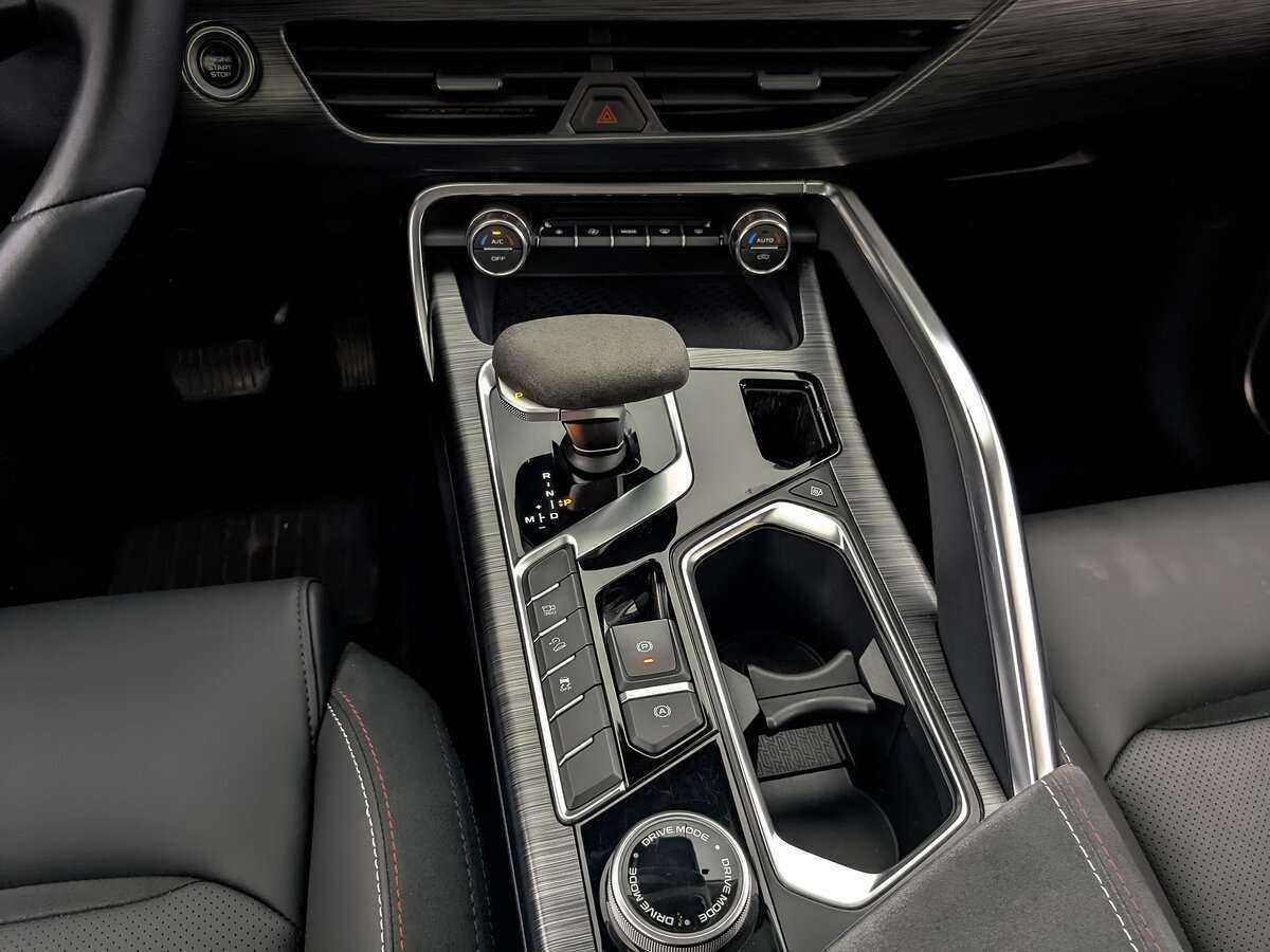 Geely Tugella с пробегом — 2021 год. Фото: #20