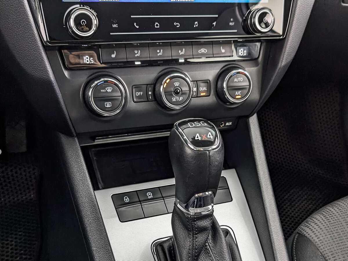 Skoda Octavia с пробегом — 2014 год. Фото: #24