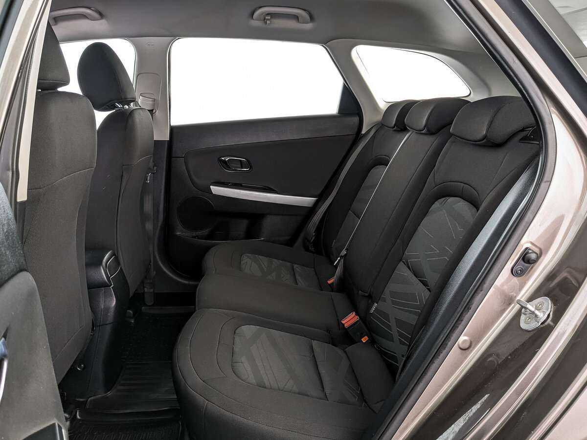 Kia Ceed с пробегом — 2015 год. Фото: #12