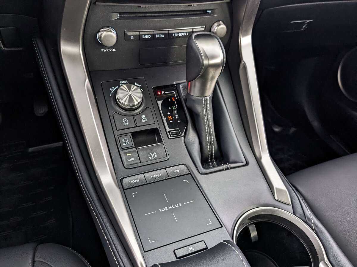 Lexus NX с пробегом — 2019 год. Фото: #24