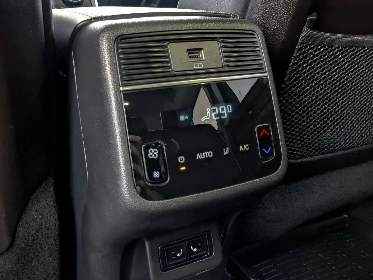 EXEED VX с пробегом — 2022 год. Фото: #27