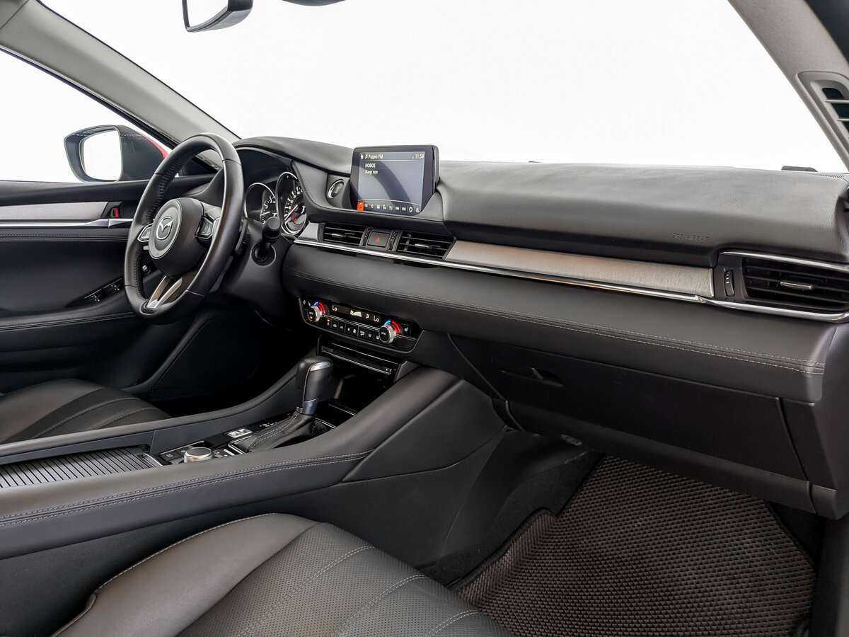 Mazda 6 с пробегом — 2020 год. Фото: #8