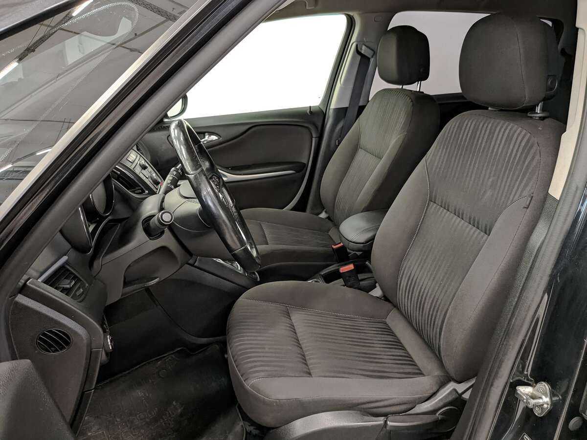 Opel Zafira с пробегом — 2014 год. Фото: #15