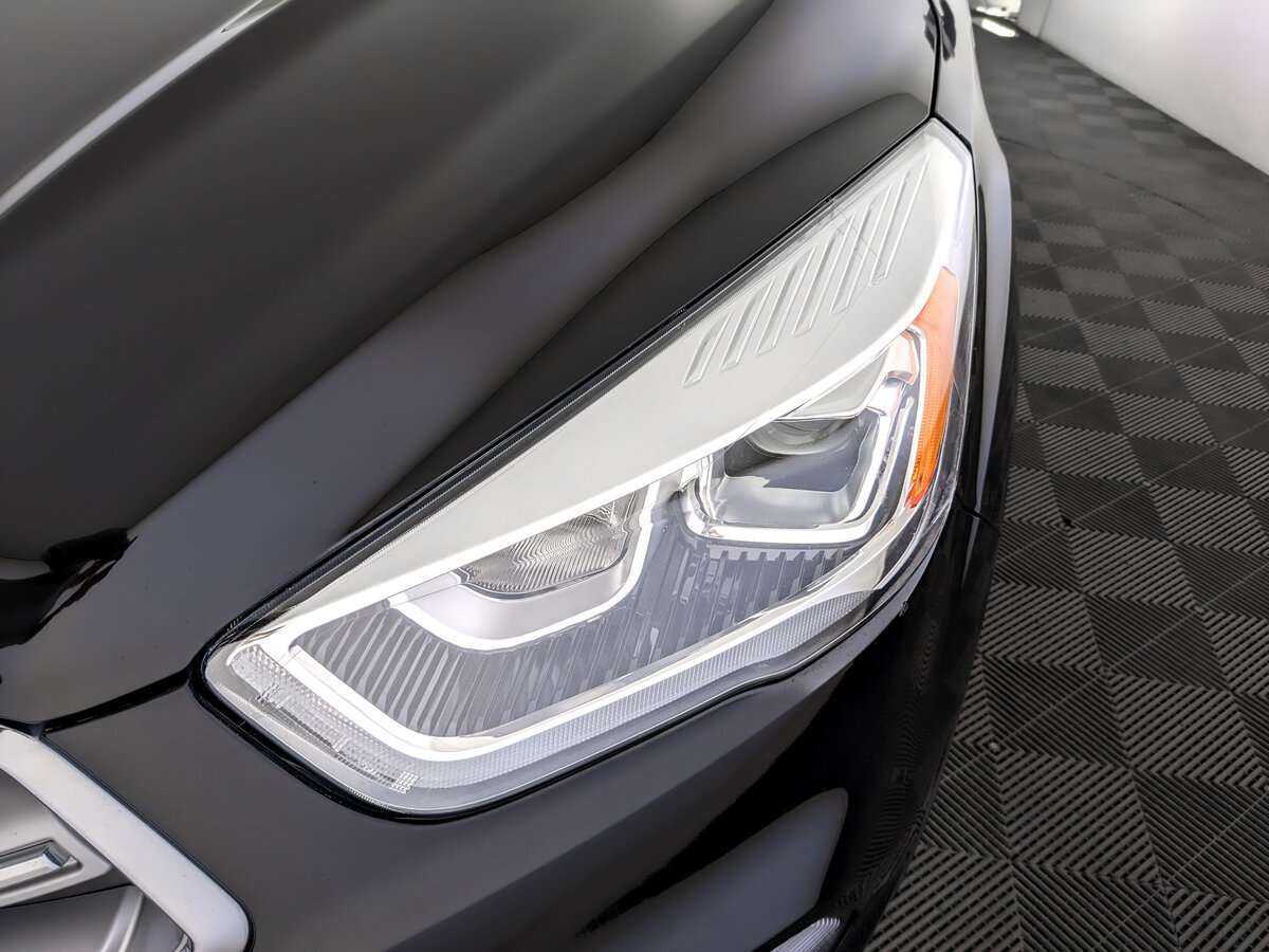 Ford Kuga с пробегом — 2016 год. Фото: #16