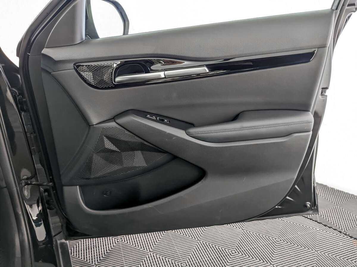 Kia Seltos с пробегом — 2021 год. Фото: #19