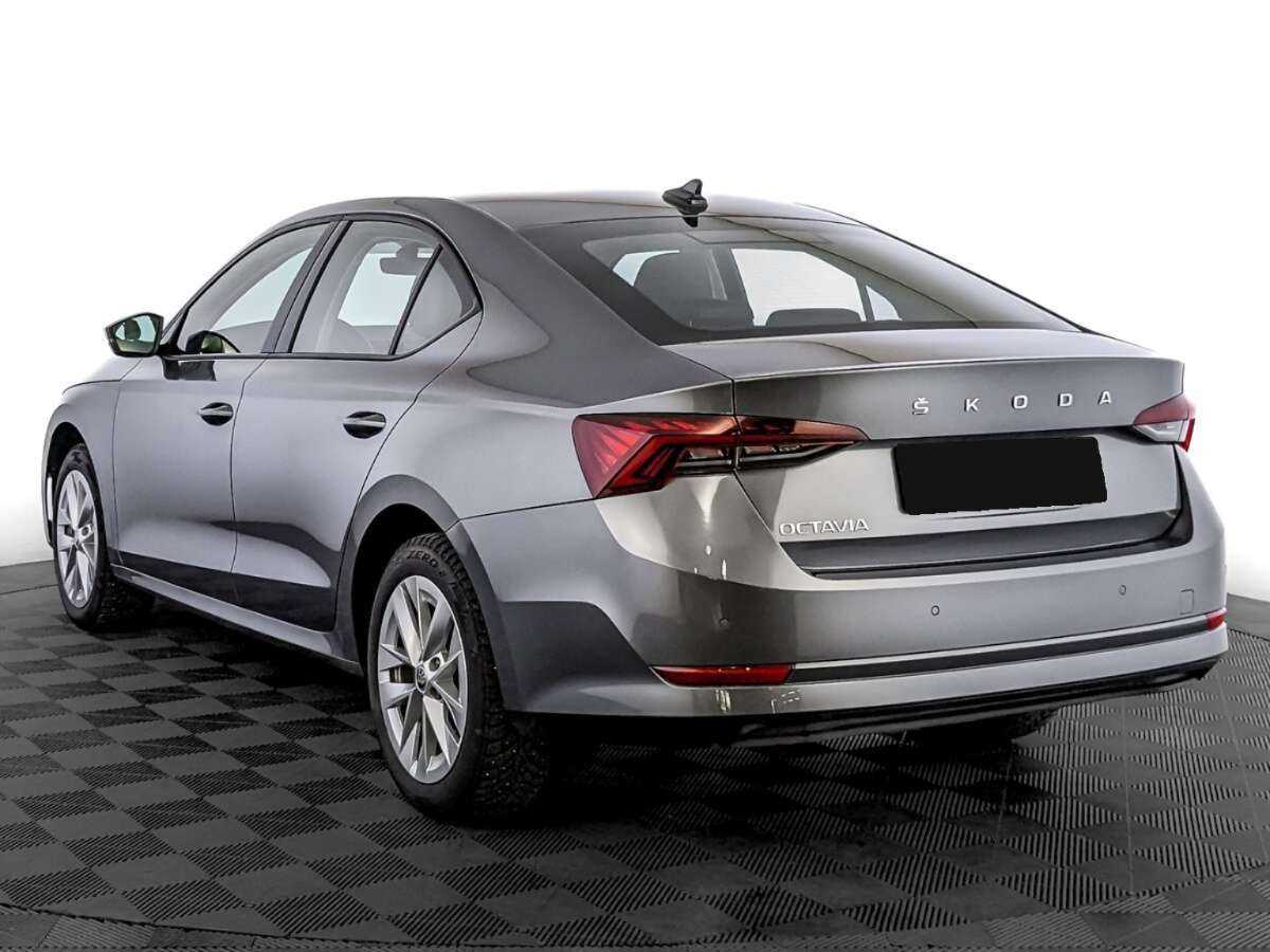 Skoda Octavia с пробегом — 2021 год. Фото: #5