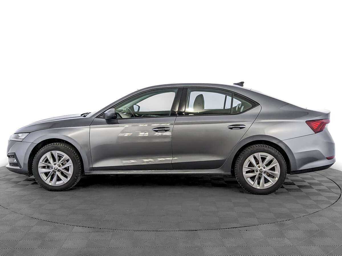 Skoda Octavia с пробегом — 2021 год. Фото: #6