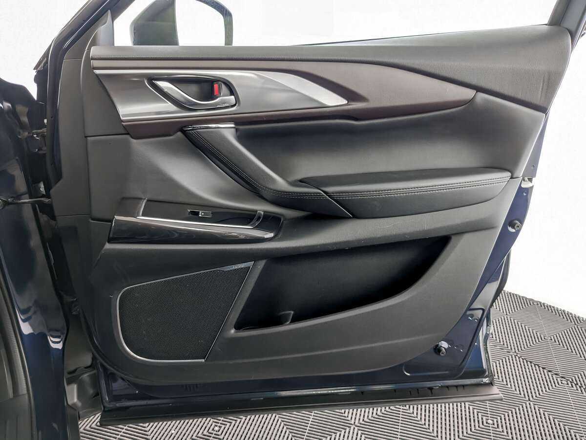 Mazda CX-9 с пробегом — 2018 год. Фото: #18