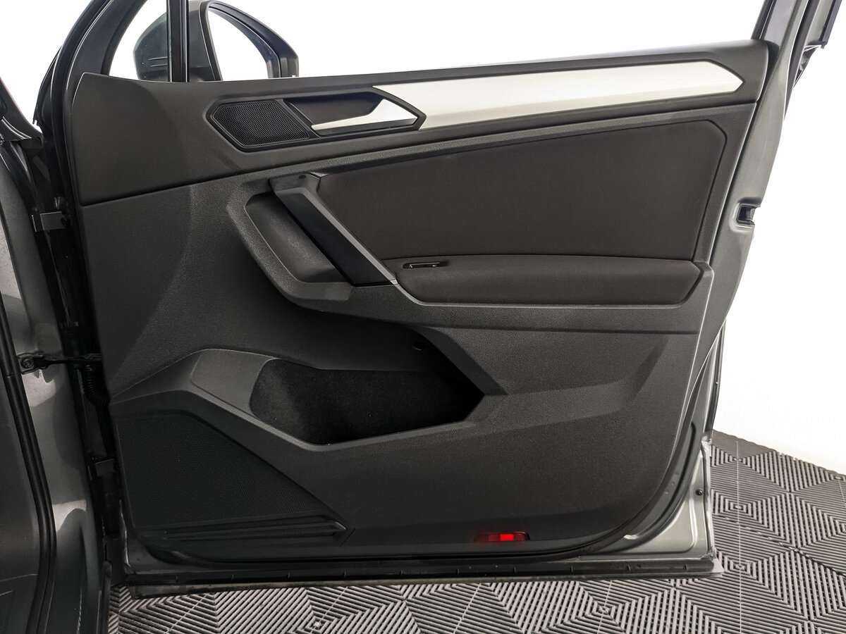 Volkswagen Tiguan с пробегом — 2021 год. Фото: #17