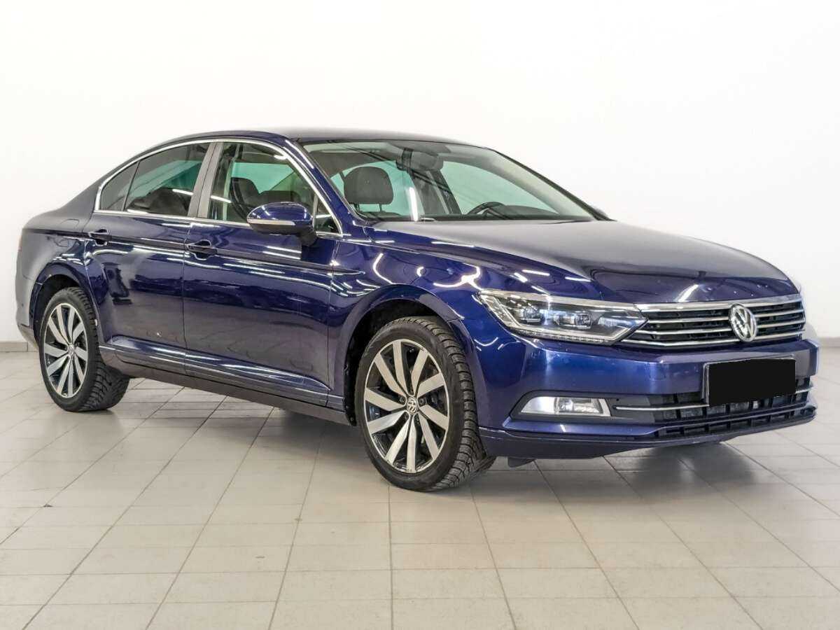 Volkswagen Passat с пробегом — 2019 год. Фото: #2