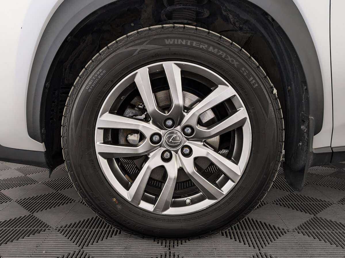 Lexus NX с пробегом — 2017 год. Фото: #11