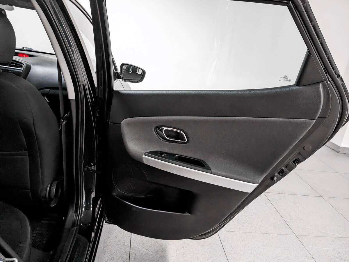 Kia Ceed с пробегом — 2017 год. Фото: #10