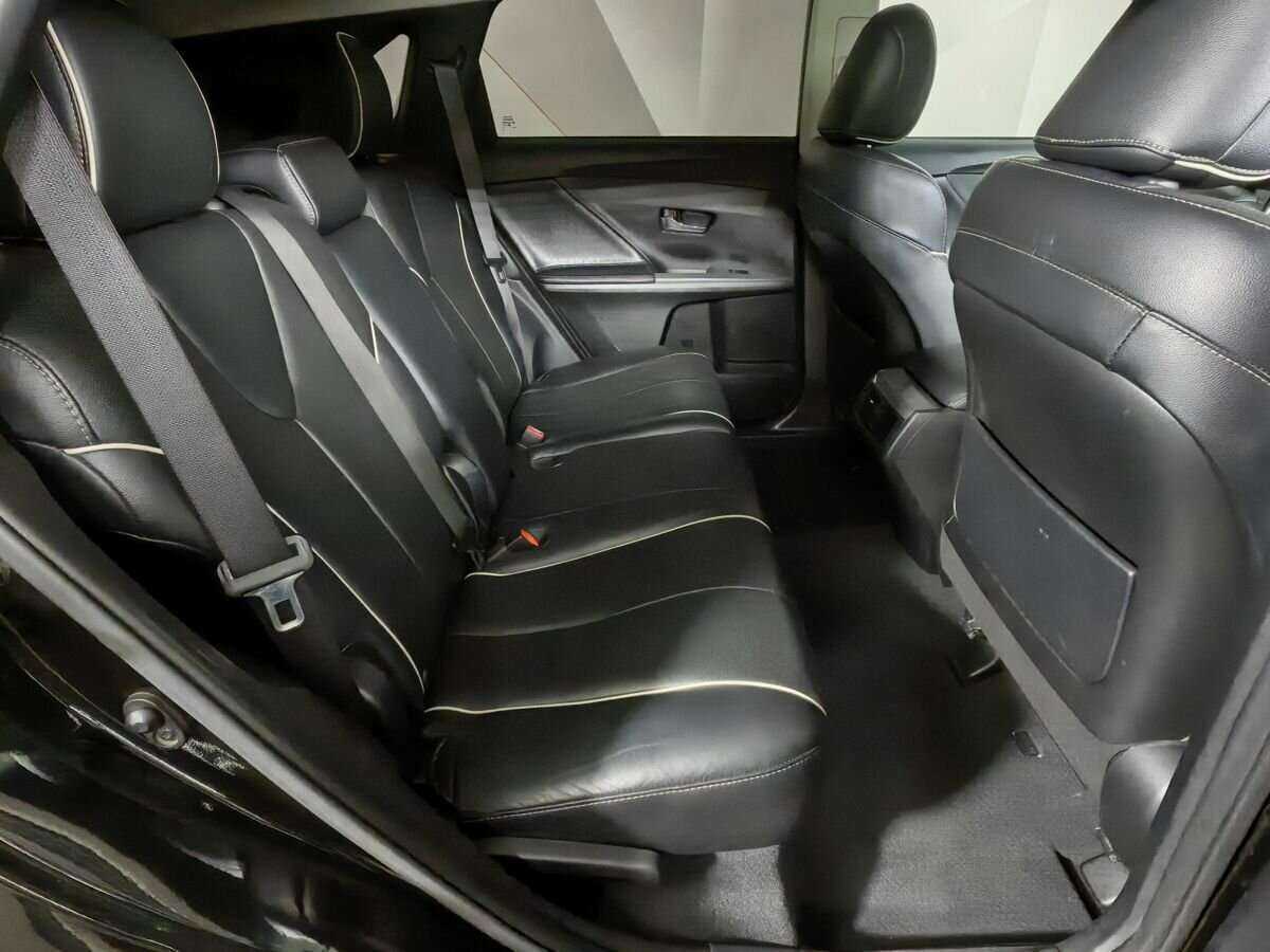 Toyota Venza с пробегом — 2013 год. Фото: #11