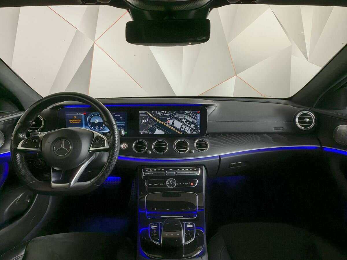 Mercedes-Benz E-Класс с пробегом — 2017 год. Фото: #9