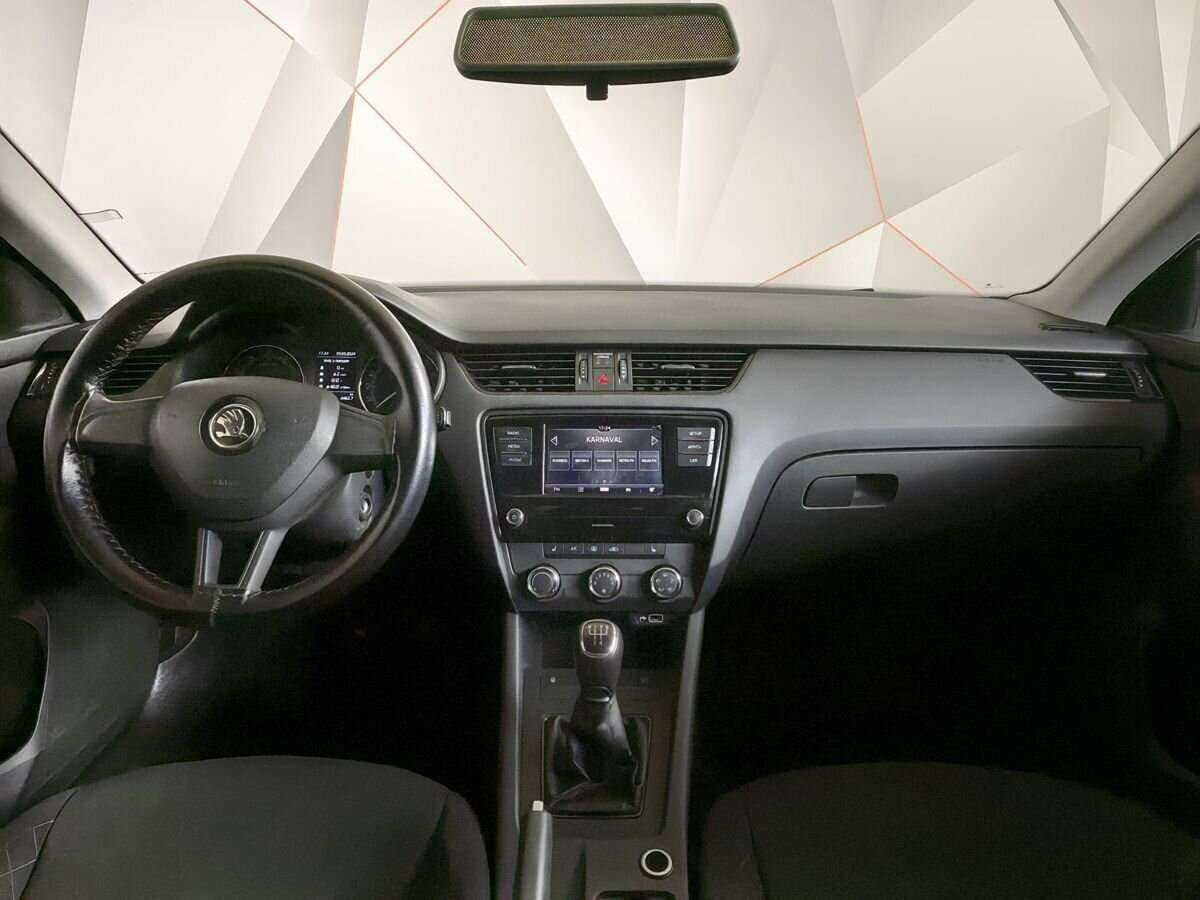 Skoda Octavia с пробегом — 2019 год. Фото: #9