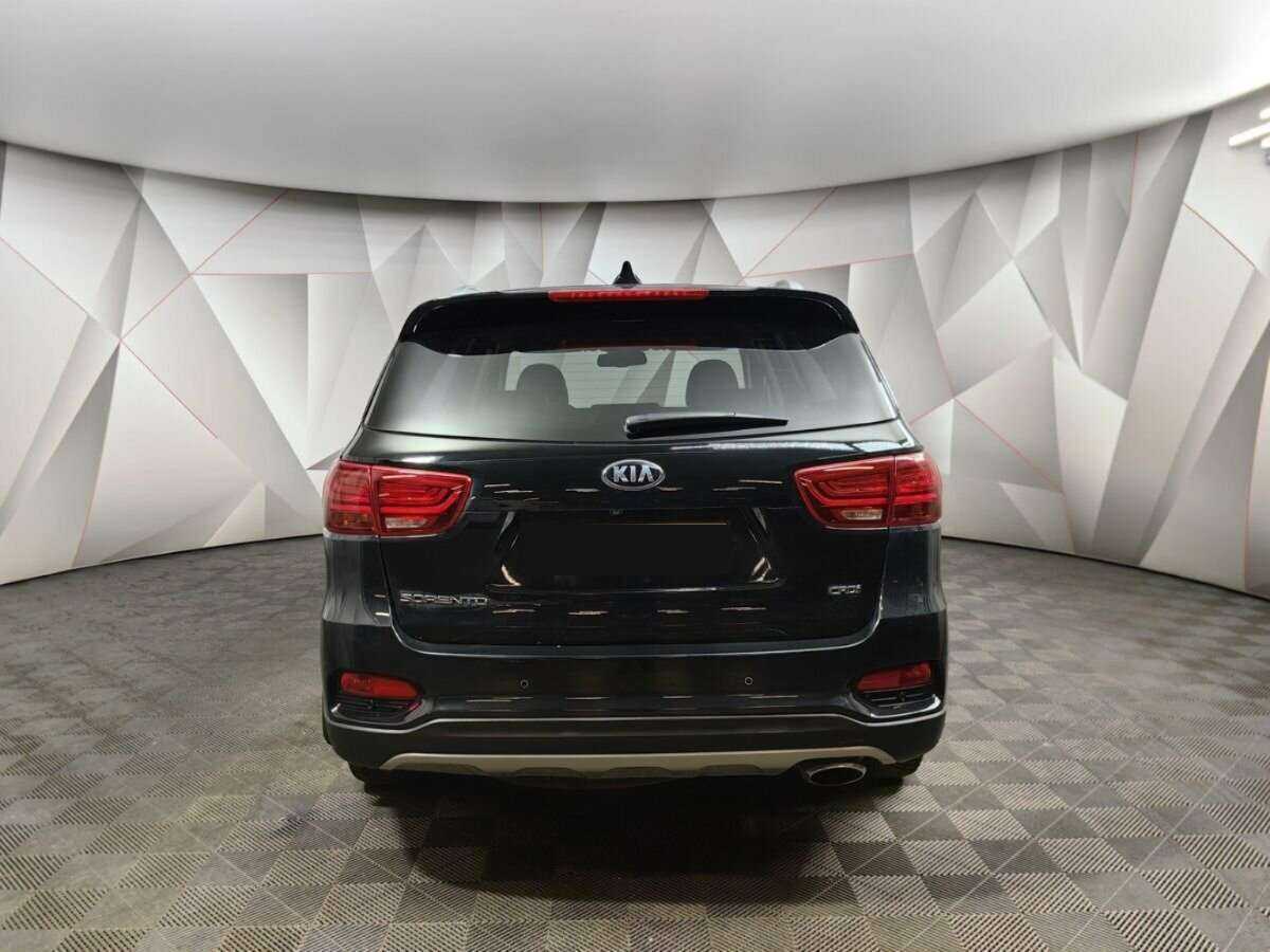 Kia Sorento с пробегом — 2019 год. Фото: #7