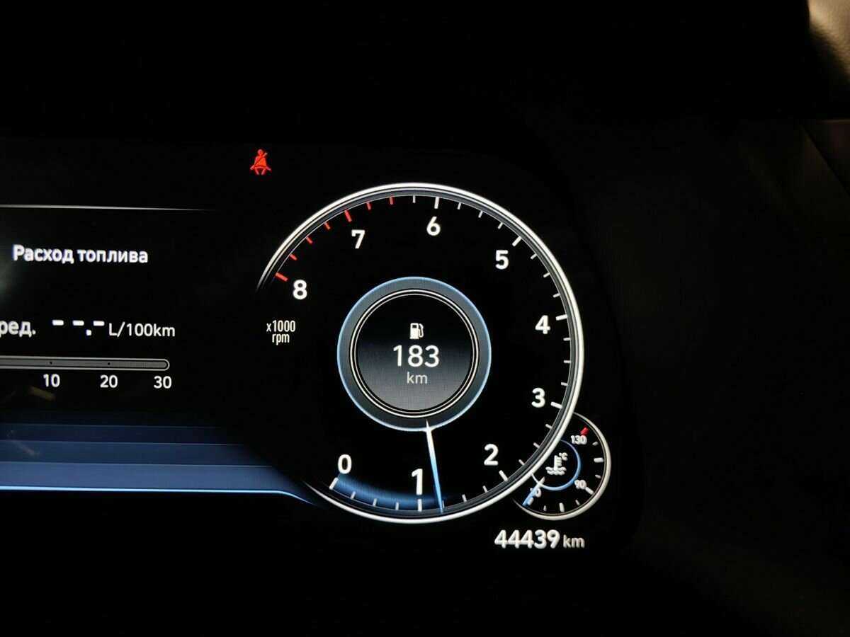 Hyundai Sonata с пробегом — 2022 год. Фото: #13