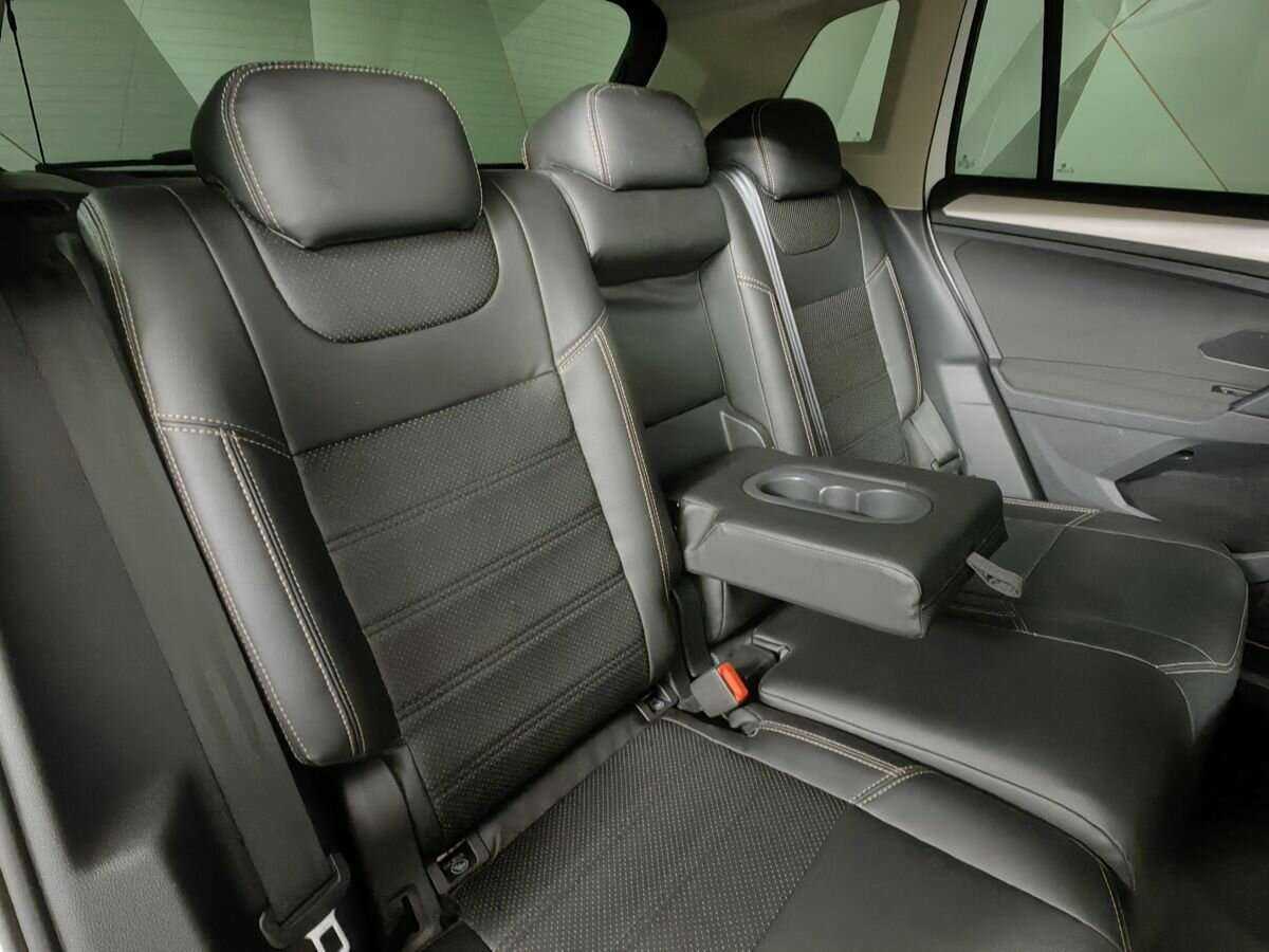 Volkswagen Tiguan с пробегом — 2018 год. Фото: #12