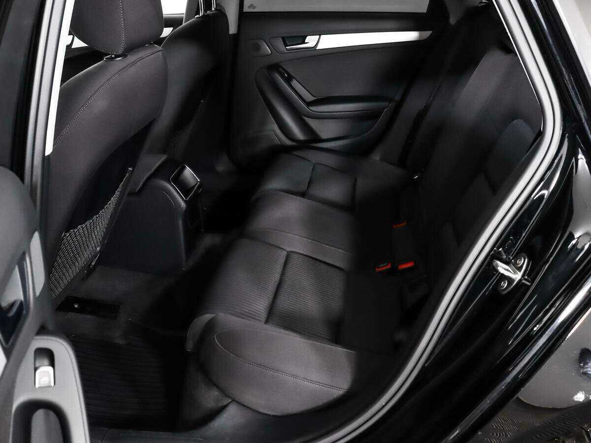 Audi A4 с пробегом — 2015 год. Фото: #9