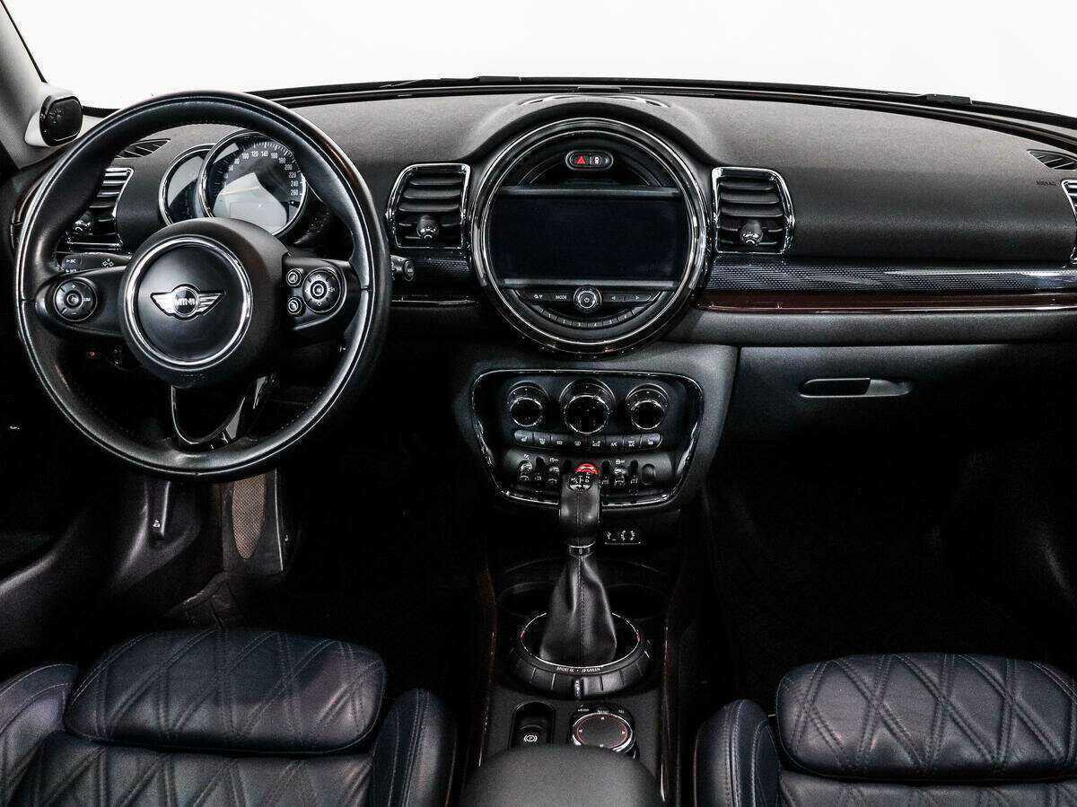 Mini Clubman с пробегом — 2016 год. Фото: #12
