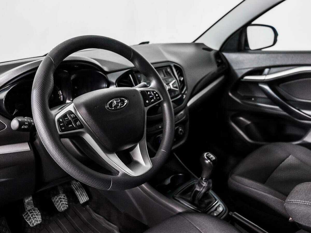 Lada (ВАЗ) Vesta с пробегом — 2021 год. Фото: #8