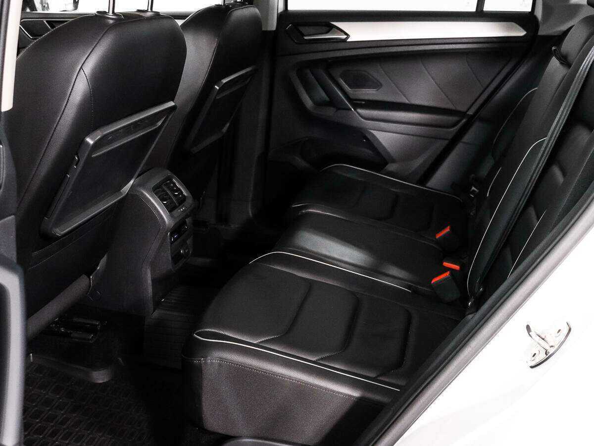 Volkswagen Tiguan с пробегом — 2017 год. Фото: #11