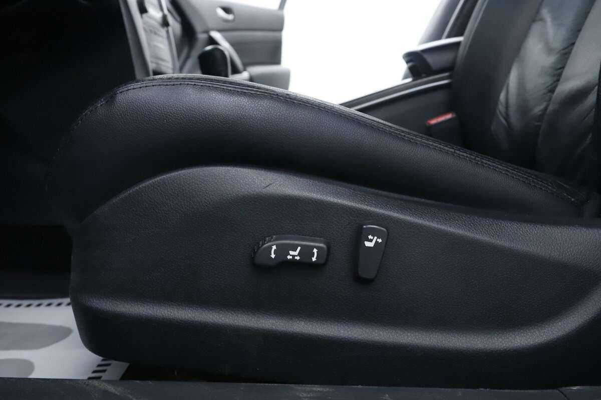 Nissan Teana с пробегом — 2013 год. Фото: #7