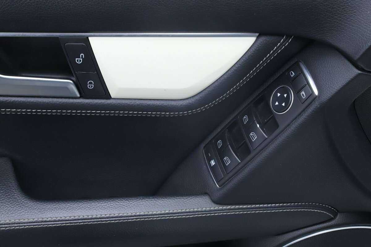 Mercedes-Benz C-Класс с пробегом — 2014 год. Фото: #7