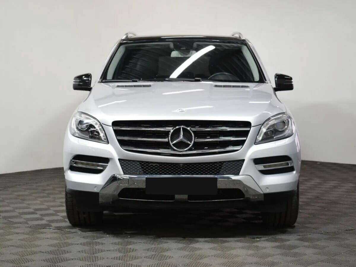 Mercedes-Benz M-Класс с пробегом — 2014 год. Фото: #1