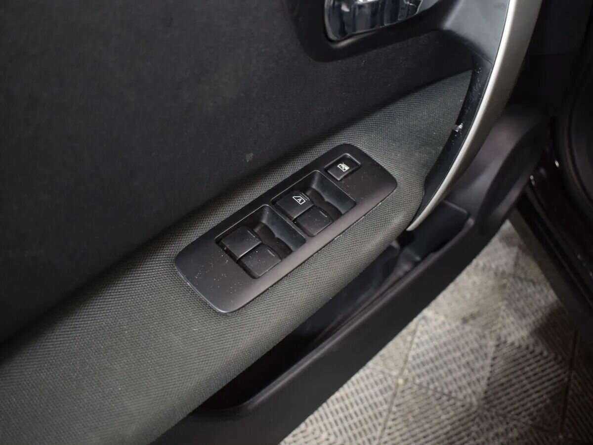 Nissan Qashqai с пробегом — 2012 год. Фото: #11