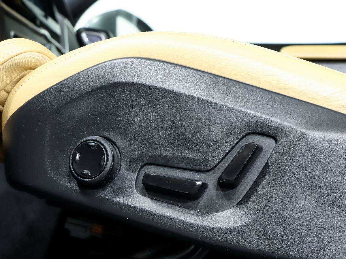 Volvo XC60 с пробегом — 2018 год. Фото: #12