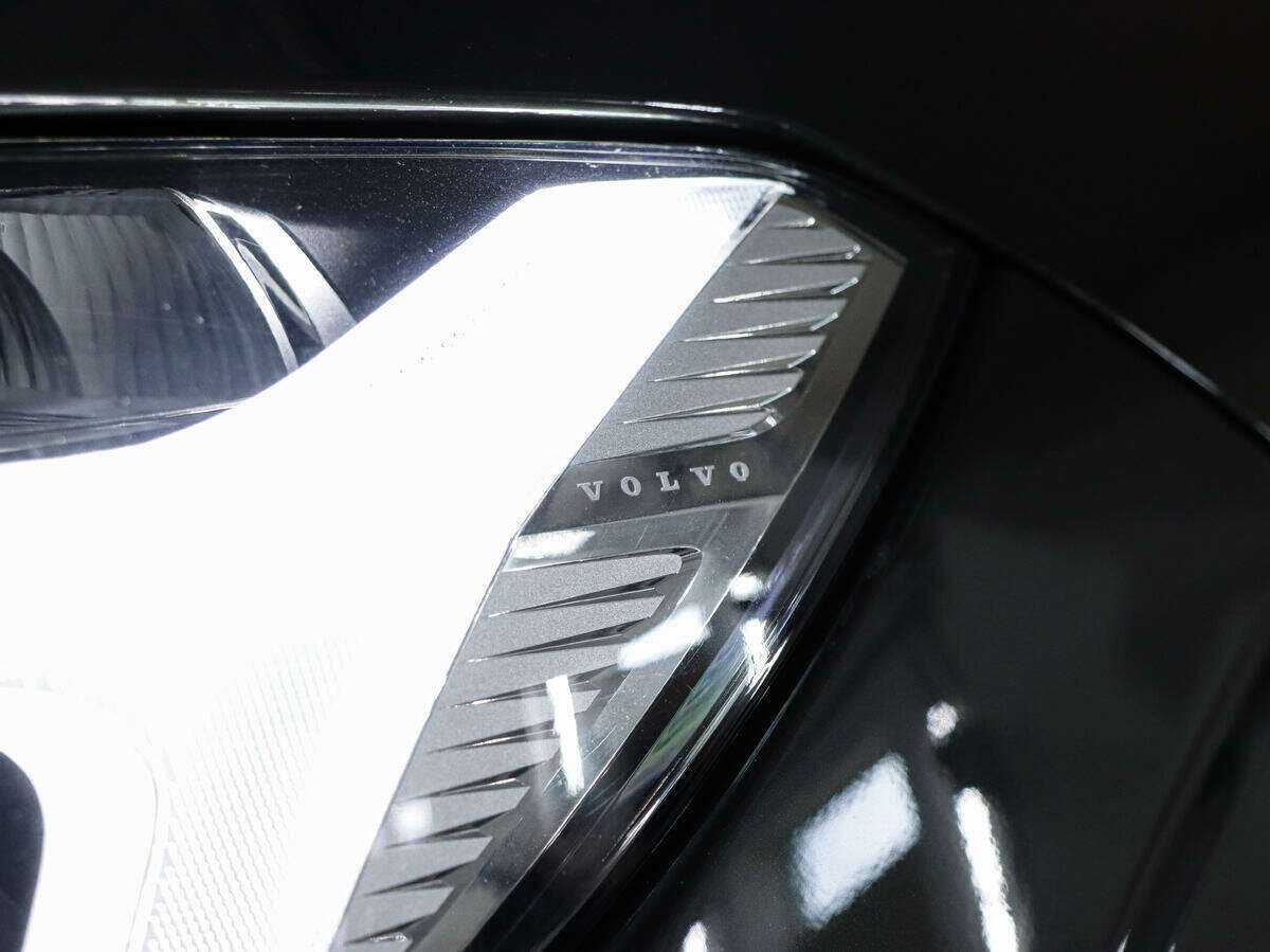 Volvo XC60 с пробегом — 2018 год. Фото: #19