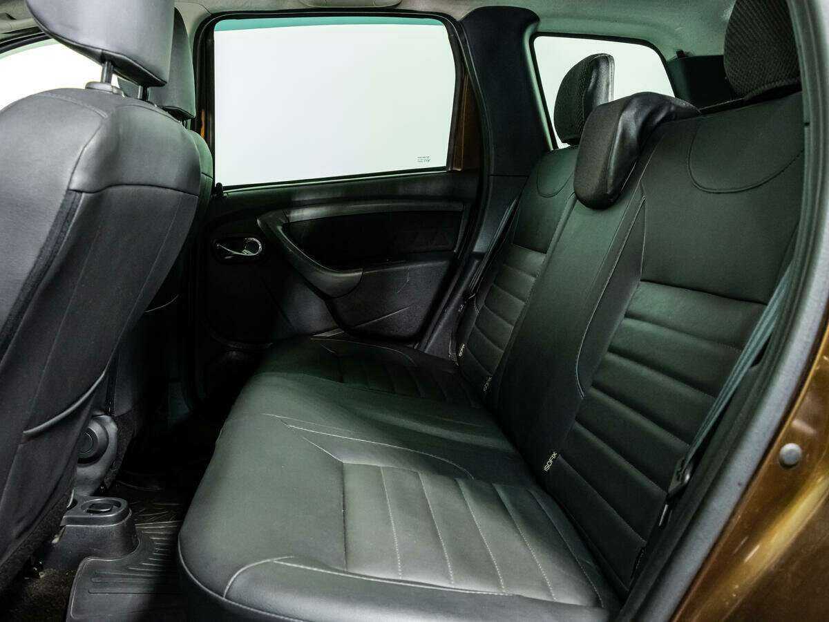 Renault Duster с пробегом — 2015 год. Фото: #9