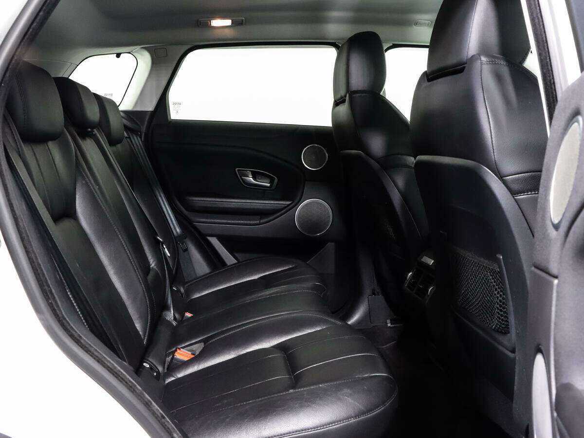 Land Rover Range Rover Evoque с пробегом — 2017 год. Фото: #12