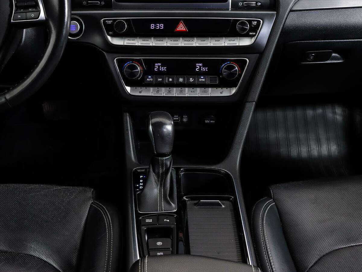 Hyundai Sonata с пробегом — 2017 год. Фото: #12