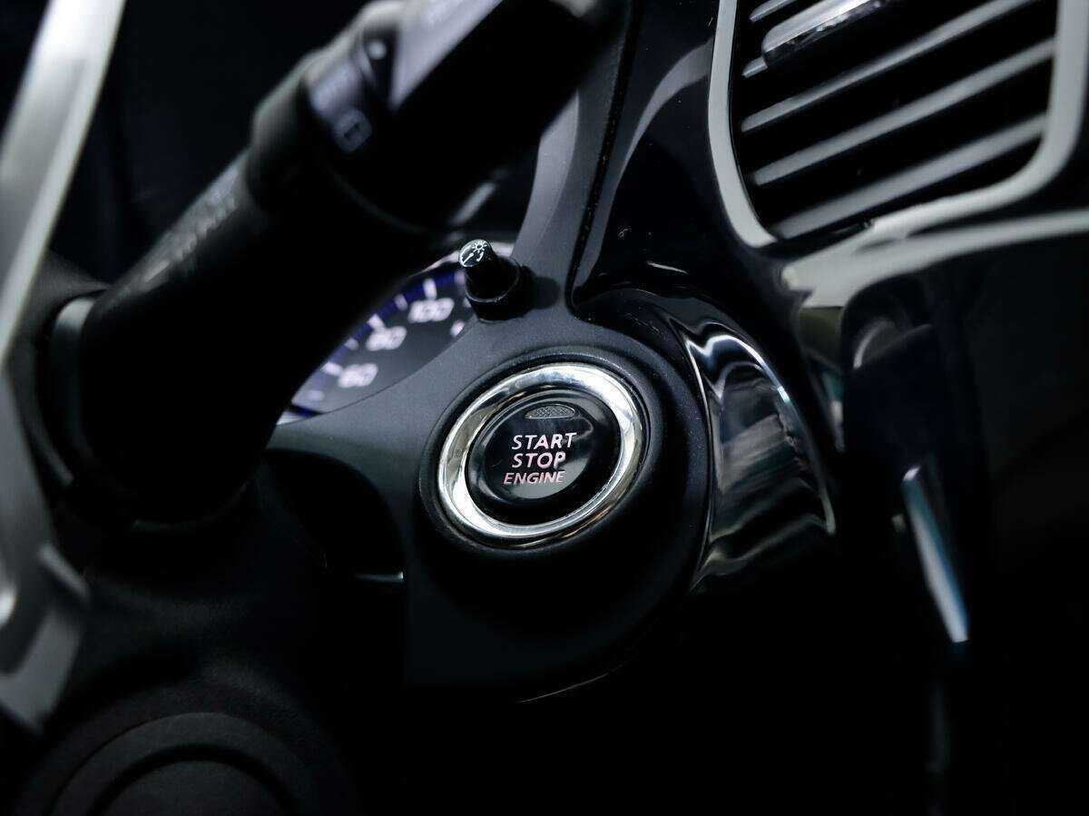 Mitsubishi Outlander с пробегом — 2016 год. Фото: #13