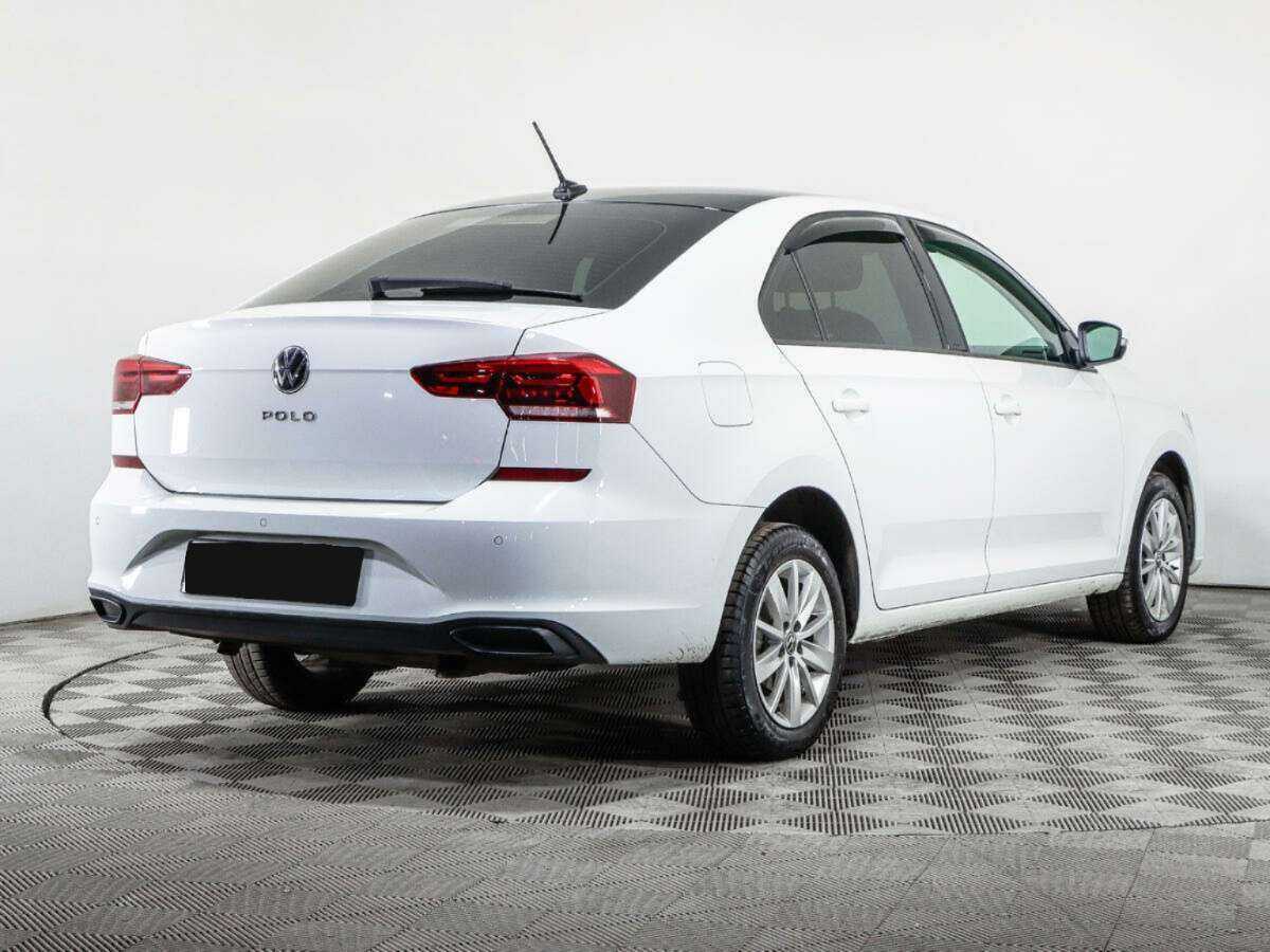 Volkswagen Polo с пробегом — 2021 год. Фото: #4