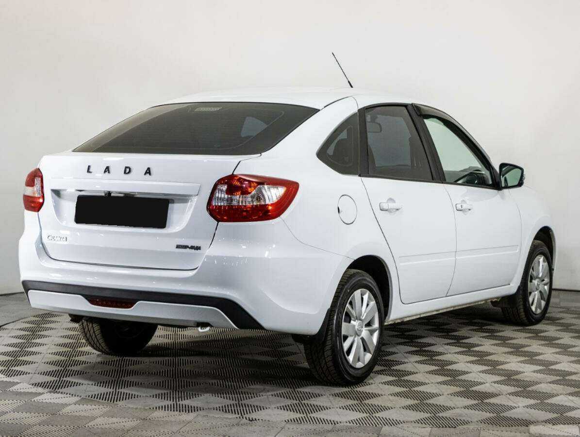 Lada (ВАЗ) Granta с пробегом — 2022 год. Фото: #4