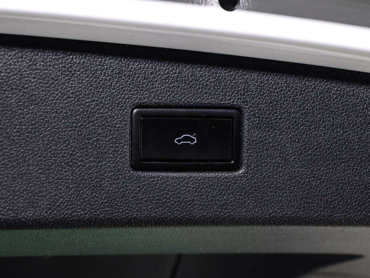 Volkswagen Tiguan с пробегом — 2020 год. Фото: #17