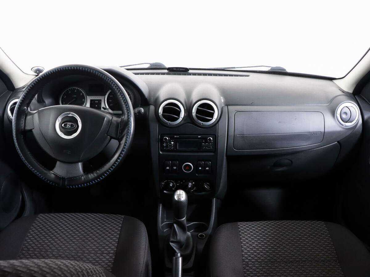 Lada (ВАЗ) Largus с пробегом — 2013 год. Фото: #7