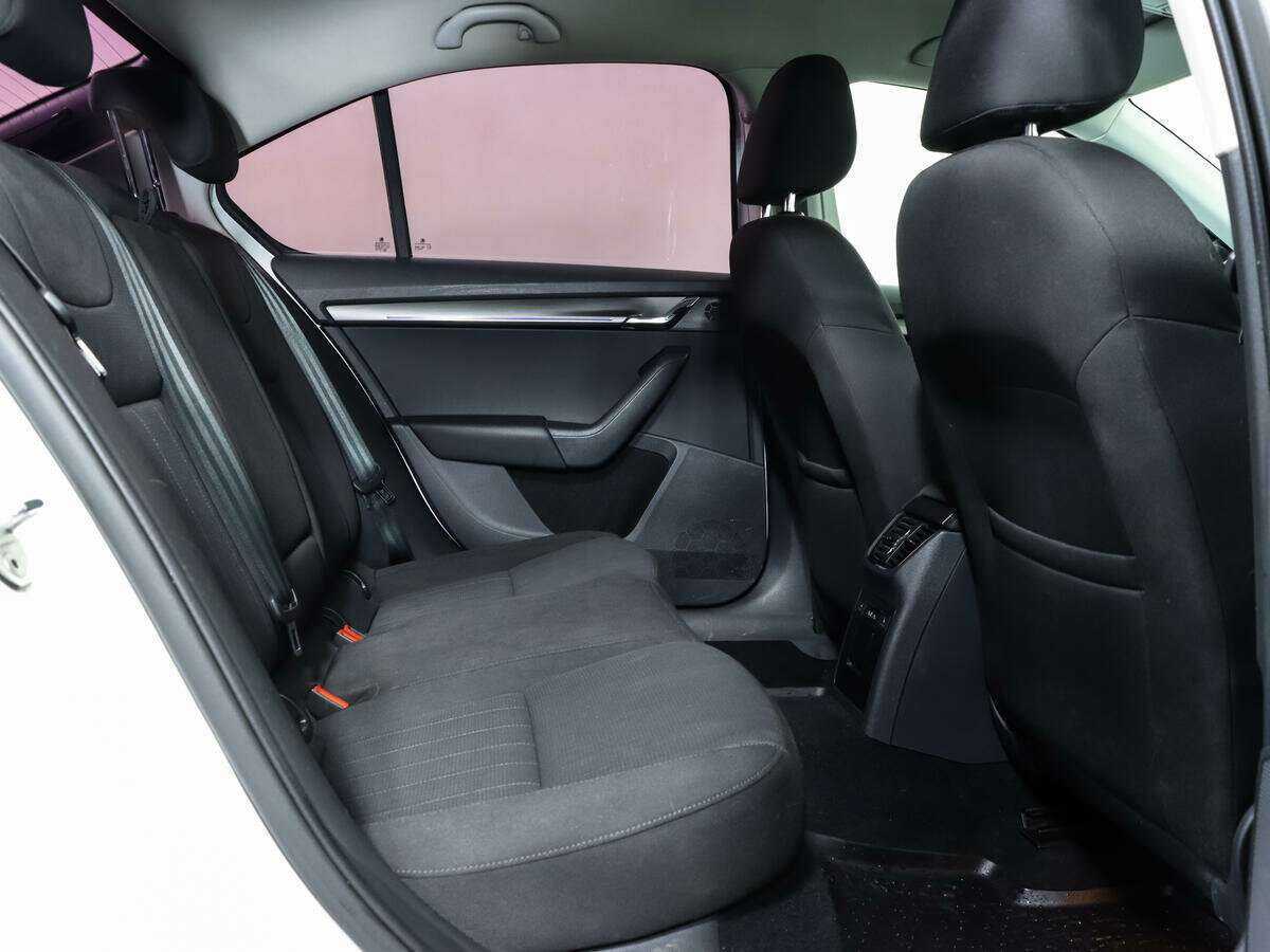 Skoda Octavia с пробегом — 2017 год. Фото: #13
