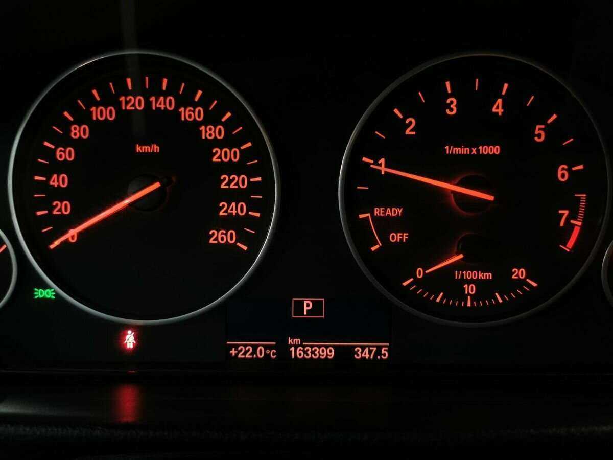 BMW 3 серии с пробегом — 2013 год. Фото: #15