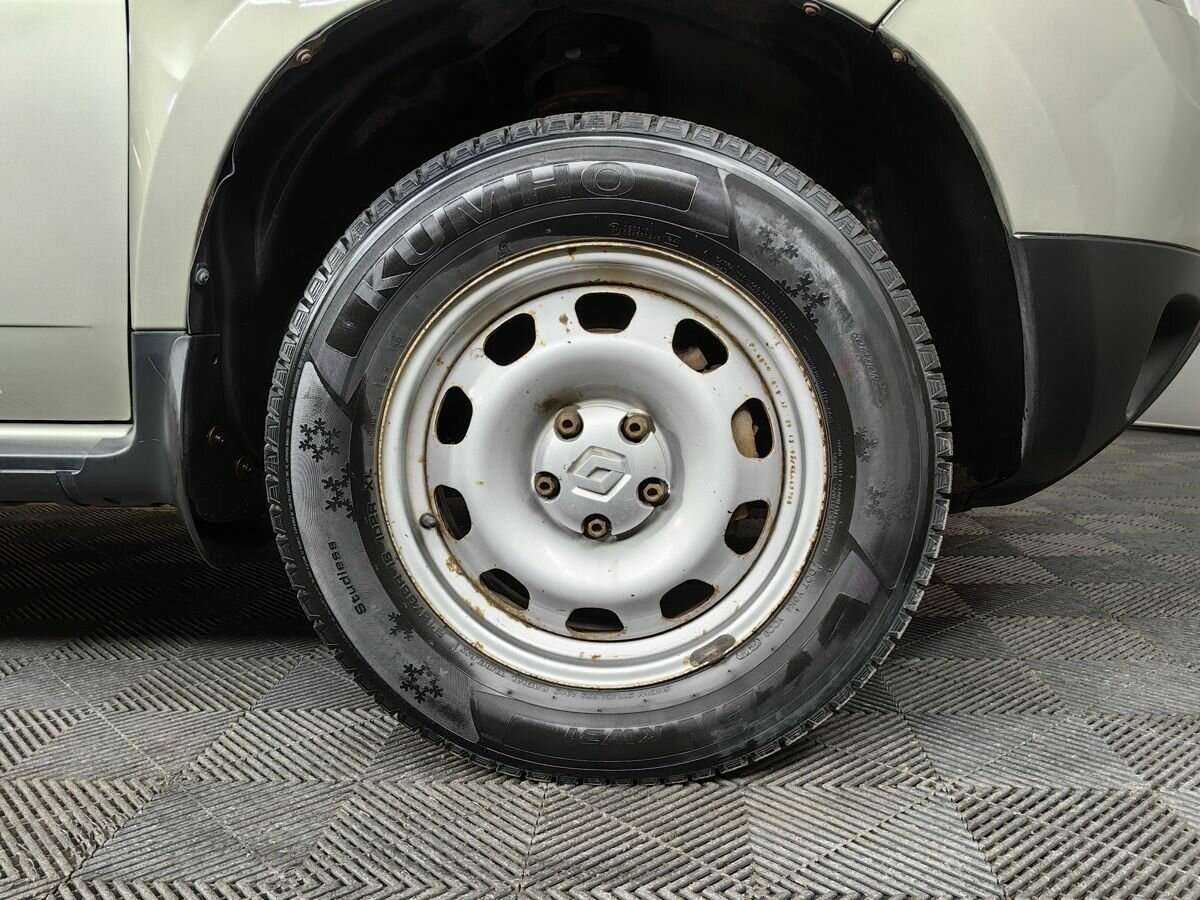 Renault Duster с пробегом — 2014 год. Фото: #15