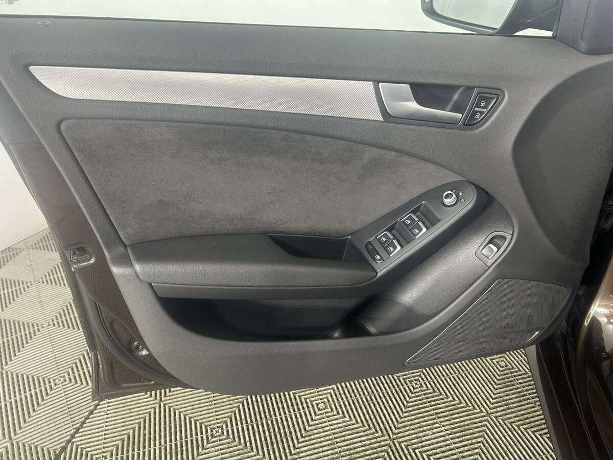 Audi A4 с пробегом — 2014 год. Фото: #7