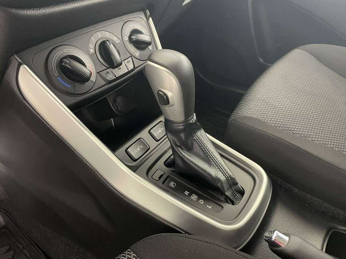 Suzuki SX4 с пробегом — 2014 год. Фото: #12