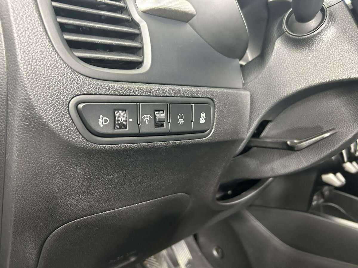 Kia Rio с пробегом — 2018 год. Фото: #8