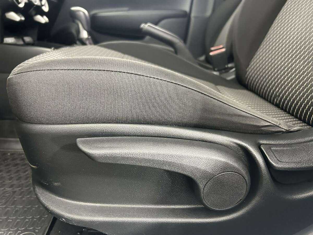 Kia Rio с пробегом — 2018 год. Фото: #9